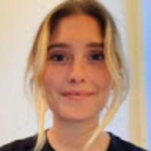 Meet your Posher, Jillian